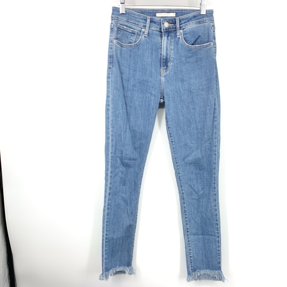 Levis Women Size 27 Jeans Light Wash Denim Pants 721 Skinny‎ High Rise Stretch